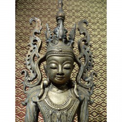 Bronze Buddha 185