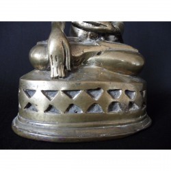 Bronze Buddha 204