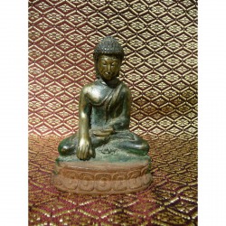 Bronze Buddha 207