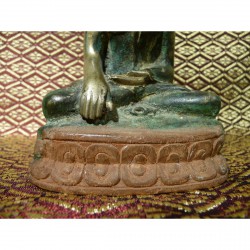 Bronze Buddha 207