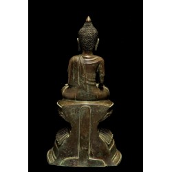 Bronze Buddha 235