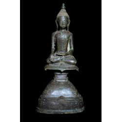 Bronze Buddha 235