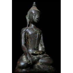 Bronze Buddha 235