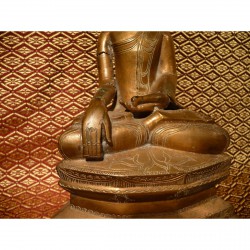 Bronze Buddha 210