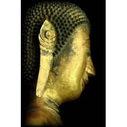 Træ Buddha 137