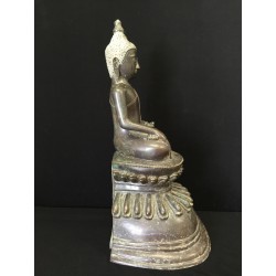 Bronze Buddha 236