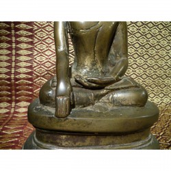 Bronze Buddha 68