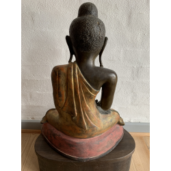 Bronze Buddha 203