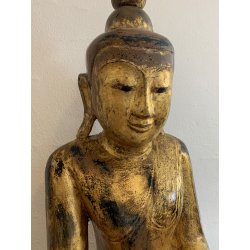 Træ Buddha 105