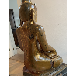 Træ Buddha 105