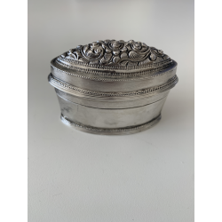 Silver box, no. 87