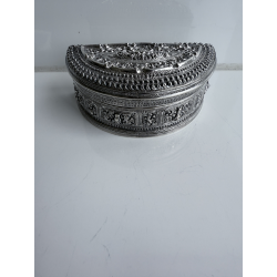 Half moon box no.111