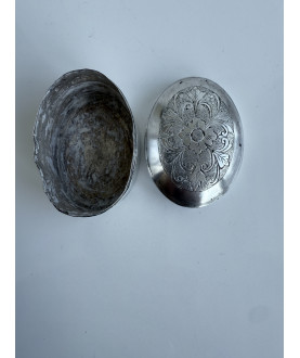 Silver box no. 137