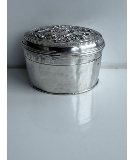 Silver box no. 150