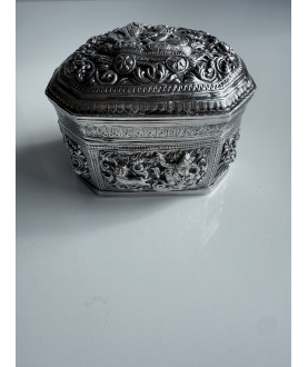 Silver Box no. 182