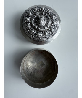 Silver box no. 183
