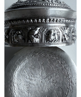 Silver box no. 183