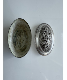 Silver box no. 185
