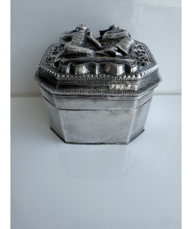 Silver Box no. 186