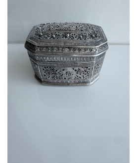 Silver Box no. 187