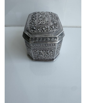 Silver Box no. 187