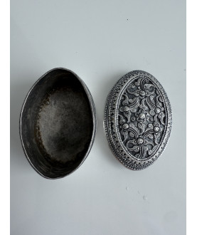 Silver box no. 194