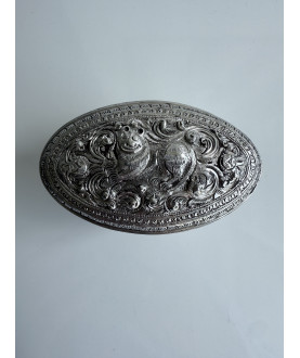 Silver box no. 207