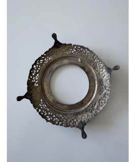 Silver stand no. 211