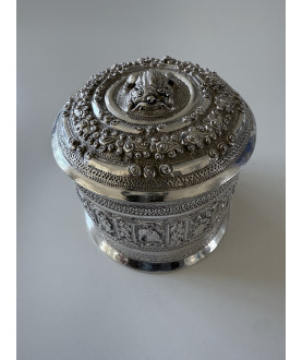 Silver box no. 212