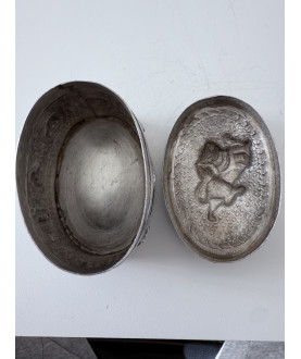 Silver box no. 215
