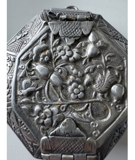 Silver container no. 251