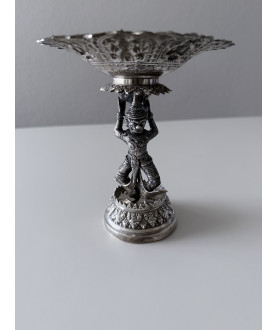 Silver stand no. 258