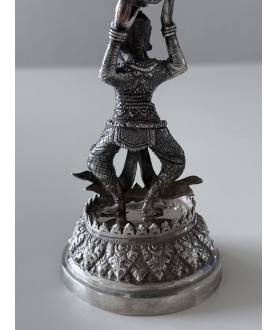 Silver stand no. 258